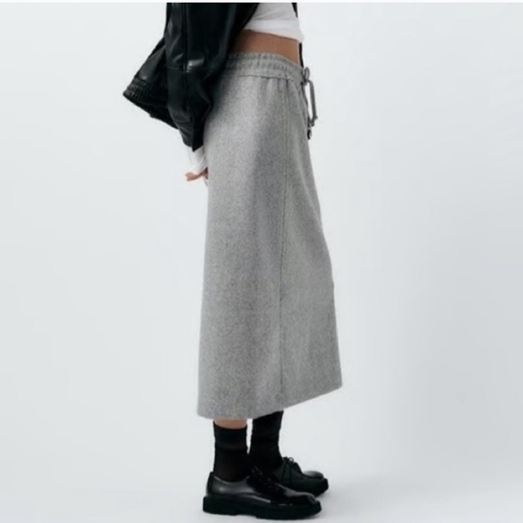 Zara Dresses & Skirts - NWT ZARA Womens Felt Grey Tie Waist Skirt Size XS